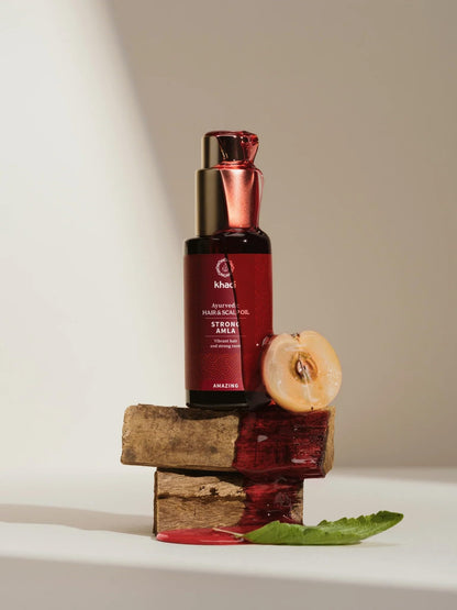 khadi STRONG AMLA Aceite capilar ayurvédico, favorece el crecimiento del cabello, previene la caída y las canas, fortalece las raíces del cabello, 100% vegano y sin siliconas, cosmética natural, 50ml