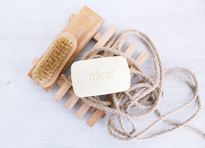 Grisi - Dermojabón Concha Nácar, Ayuda a Desvanecer Pequeñas Manchas de la Piel - 100 Gramos